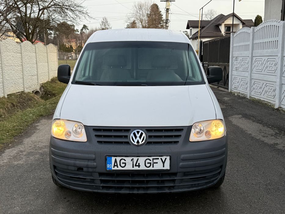 Volkswagen Caddy • 2009 • AC