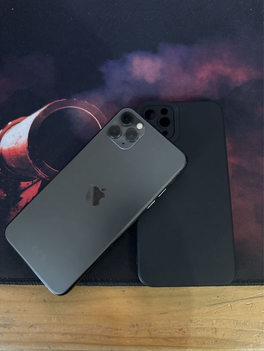 Vând iPhone 11 Pro Max 256 GB