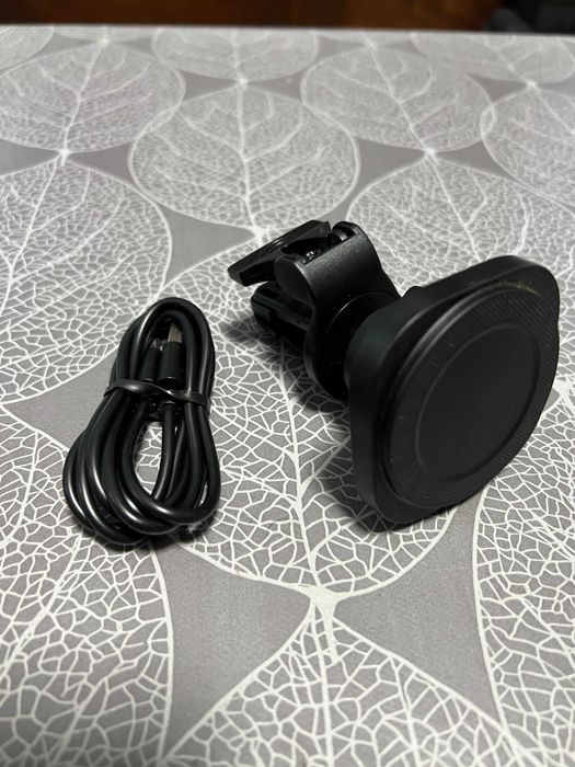 Стойки за телефон за автомобил