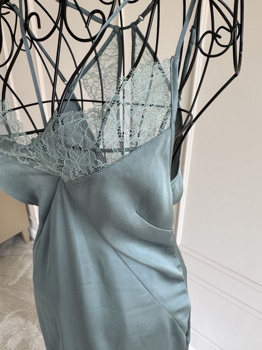 Рокли Zara, тип нощница / червена и синя Zara