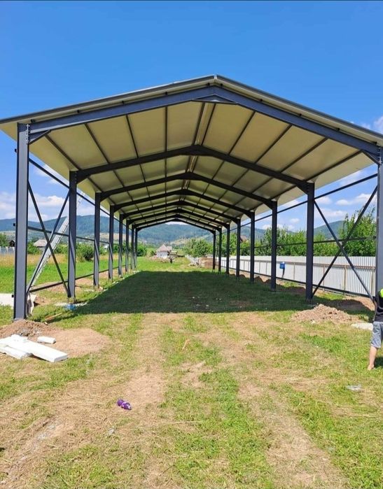 Vand si construiesc o gama larga de hale sau structuri metalice noi ne