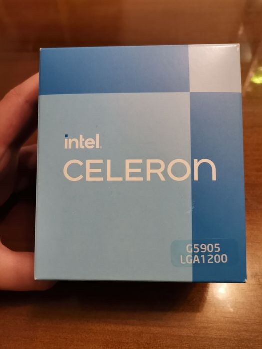 Intel celeron 5905 LGA1200