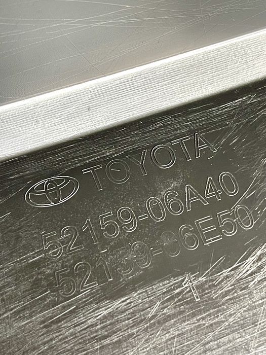 Задний бампер на Camry 80 Камри 80