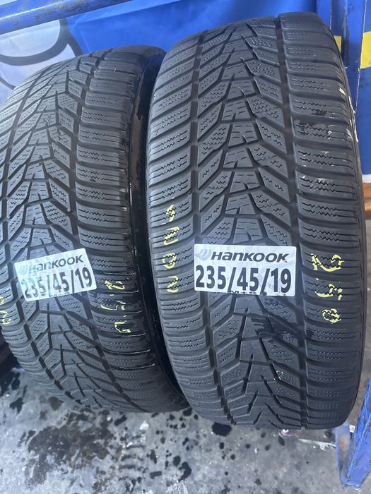 235/45/19 Hankook