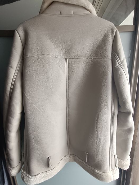 Дублёнка в хорошем состоянии.