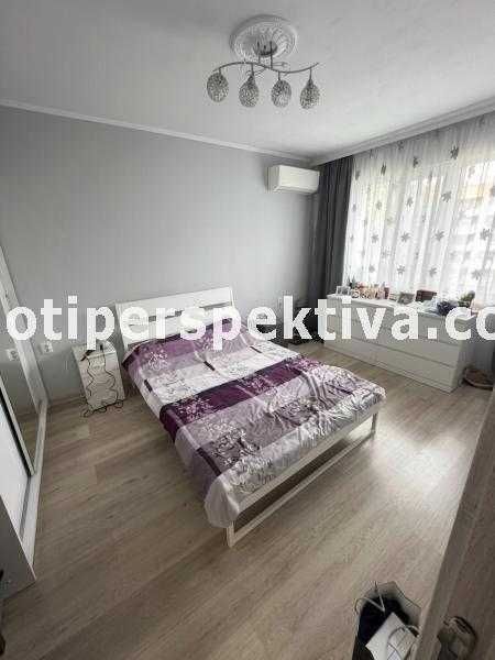 Продава се Тристаен апартамент в Пловдив, Христо Смирненски - 80 кв.м за 1688 €/кв.м - Снимка #4