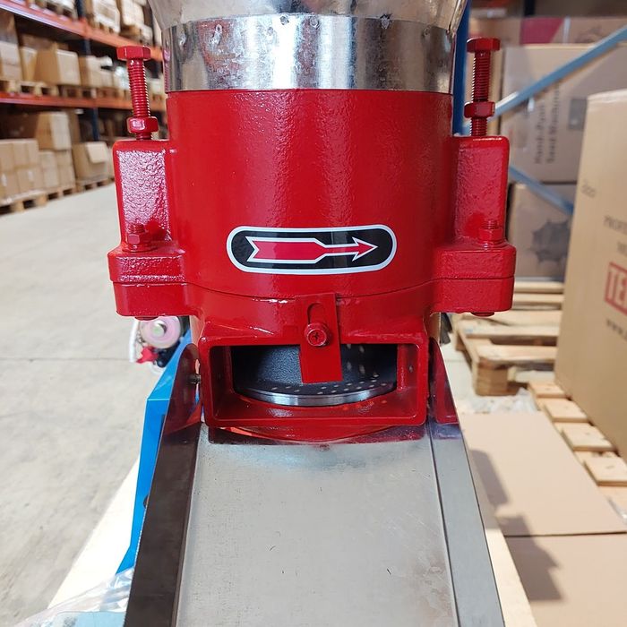 Гранулатор за фураж KL-140S (12 коня) – Разработен! + 2 матрици