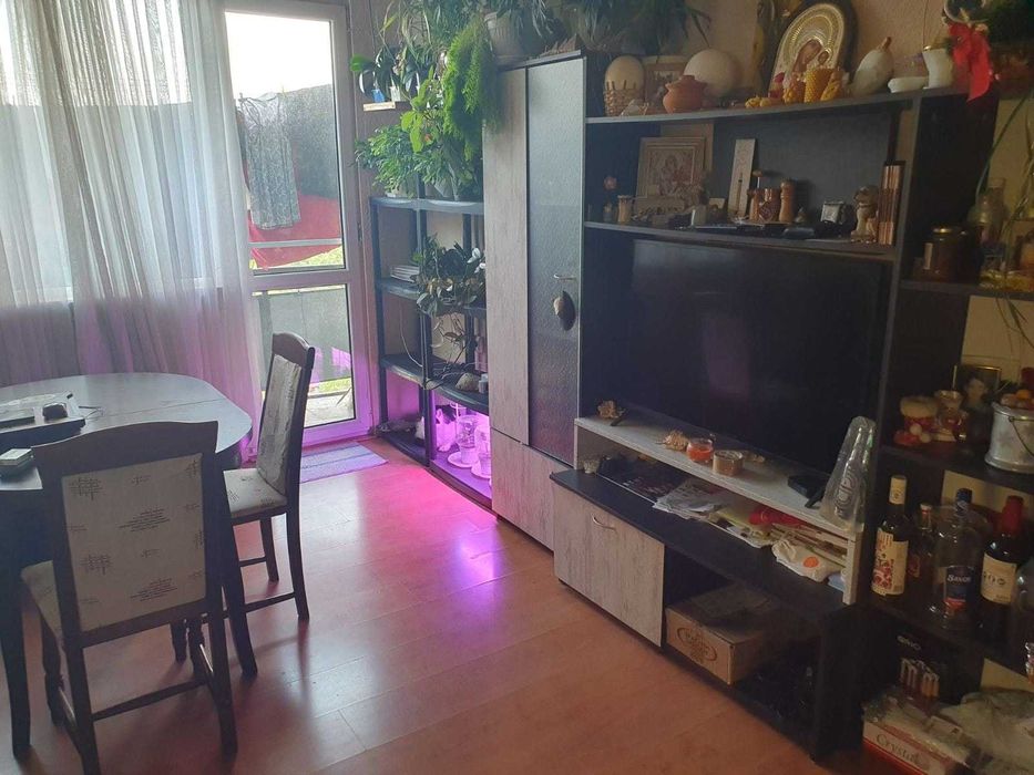 Продава се Тристаен апартамент в Казанлък - 75 кв.м за 1252 €/кв.м - Снимка #1