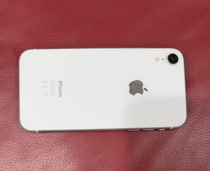 Iphone XR White като нов