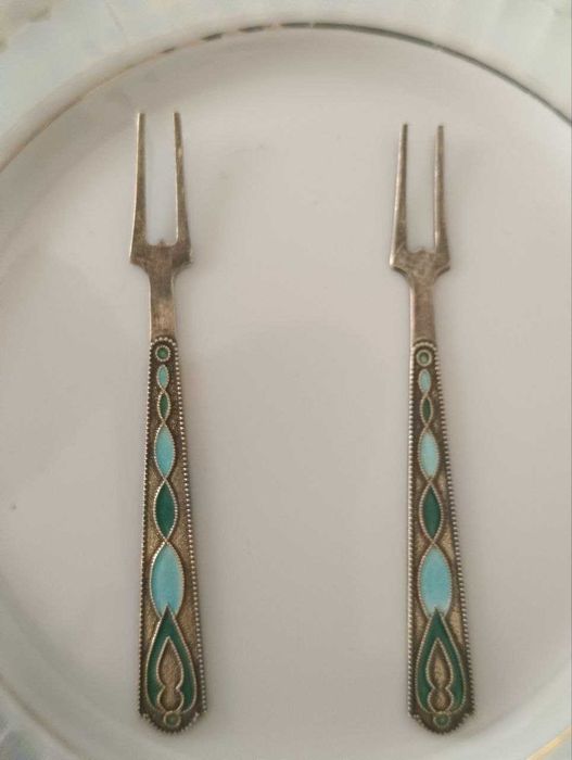 Серебряные вилки с позолотой! Оригинальный дизайн!