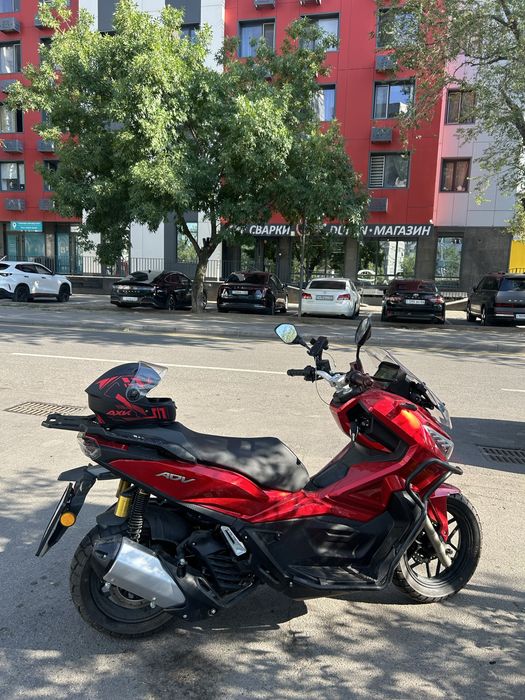 Мопед honda ADV 160