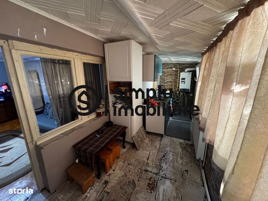 3 camere, P/4, centrala, Piata Garii - 122 000 Euro