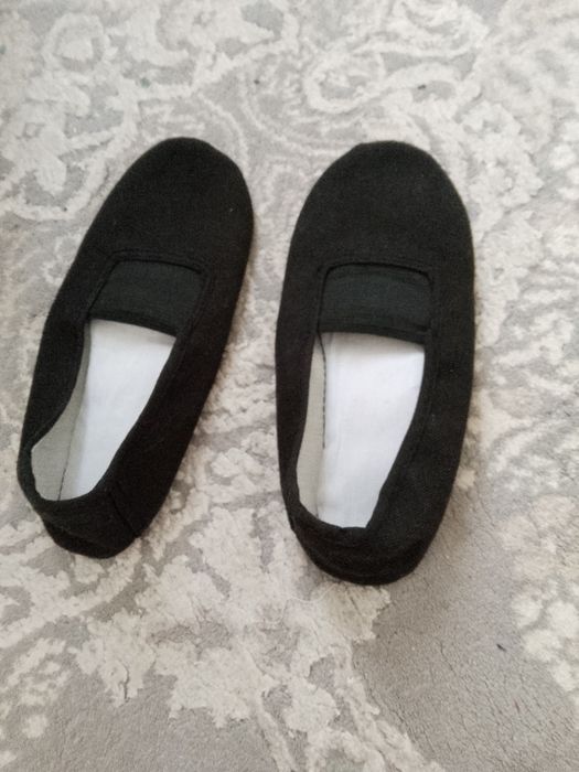 Продам чешки новое!