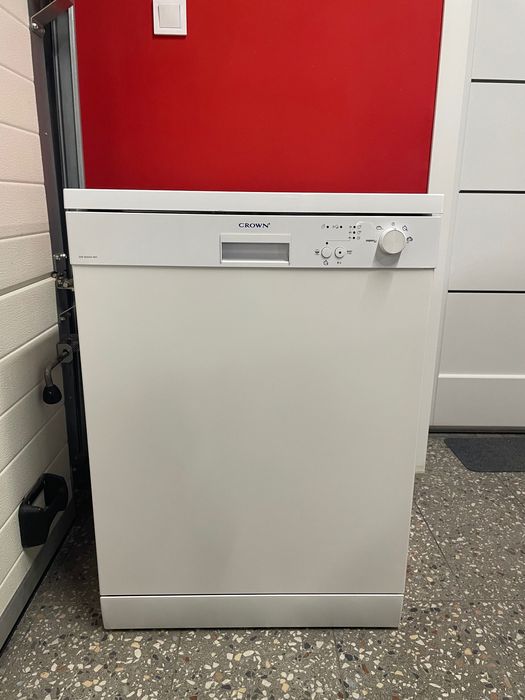 Съдомиална машина Crown