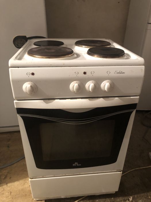 Кухонная плита рабочая