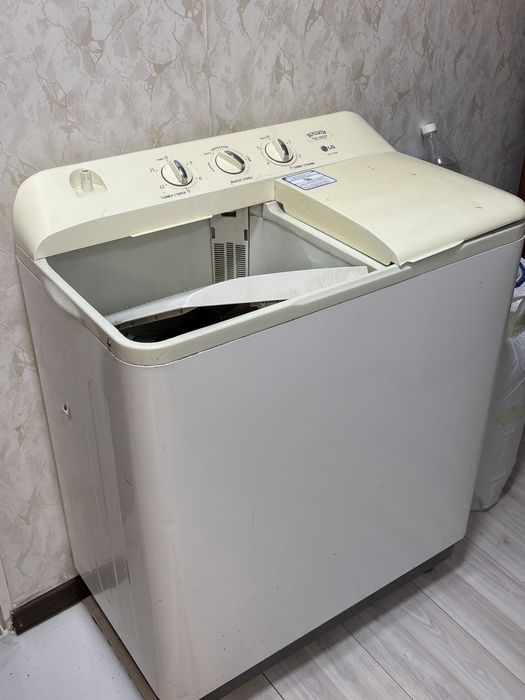 Продаю стиралку полуавтомат
