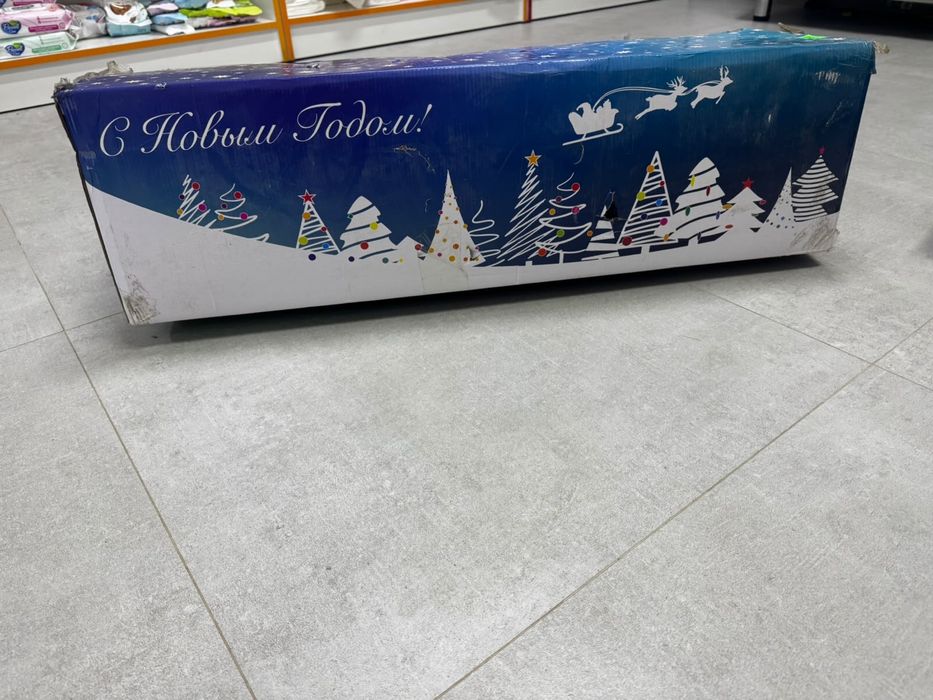 Срочно продам искусственные елки