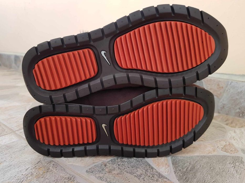 Оригинални ботуши"Nike"