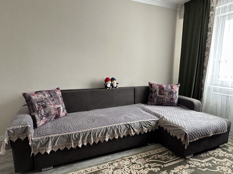 Диван угловой +1