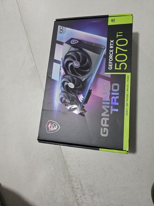 Placa video MSI nVidia GeForce RTX 5070 Ti GAMING TRIO OC 16GB GDDR7