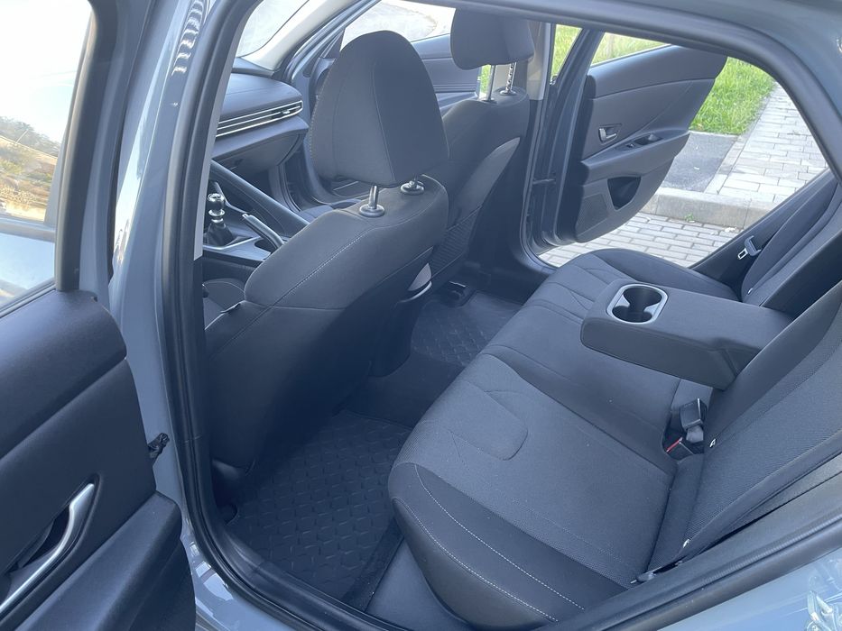 Hyundai Elantra 1.6 Benzina 2022 31000km