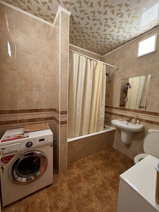 Беруни метро Анкология 3 хонали банковский дом