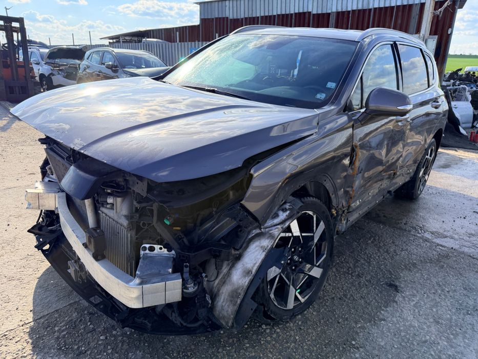 Hyundai Santa Fe 4 (TM) 2.2 CRDI HTRAC двигател D4HE 193 кс. автоматик 8-ст. 7 местен 69000 км. 2023 г Хюндай Санта Фе 4 2.2 ЦРДИ engine D4HE