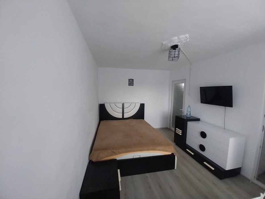 Apartament o cameră micro 38 chirie