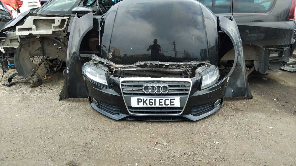 Bara fata Audi A4 B8 2.0 TDI cod motor Cjc