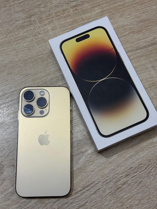 Продам Айфон 14 Про 256г