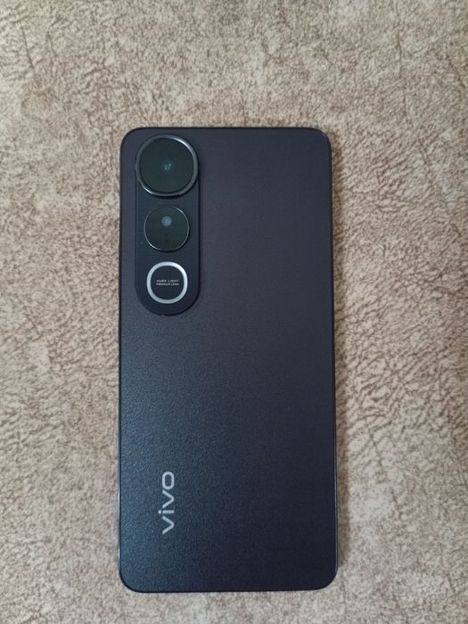 Vivo v 50 lite как новый