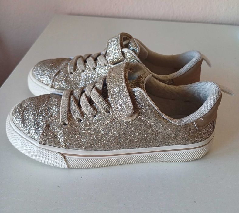 Детски, блестящи кецове - H&M