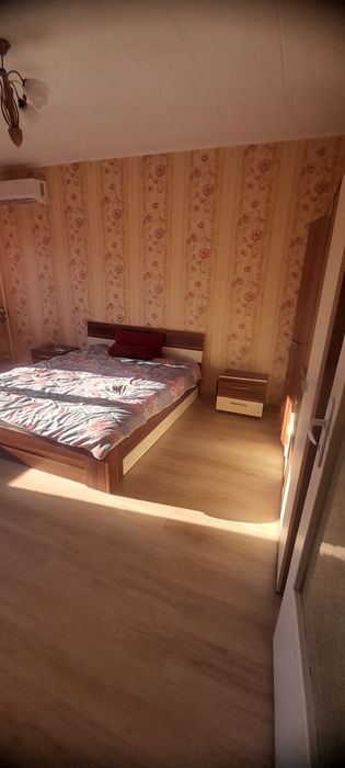 Дава се под наем Двустаен апартамент в Враца, Металург - 55 кв.м за 229.5 € - Снимка #2