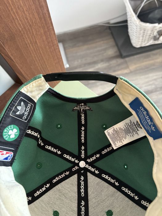 Adidas - оригинална шапка на BOSTON CELTICS