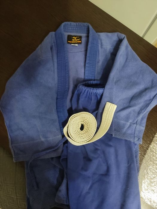 Кимоно для занятий дзюдо