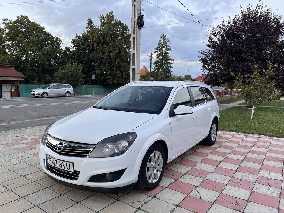 Opel astea H 2012 1.7 Cdti