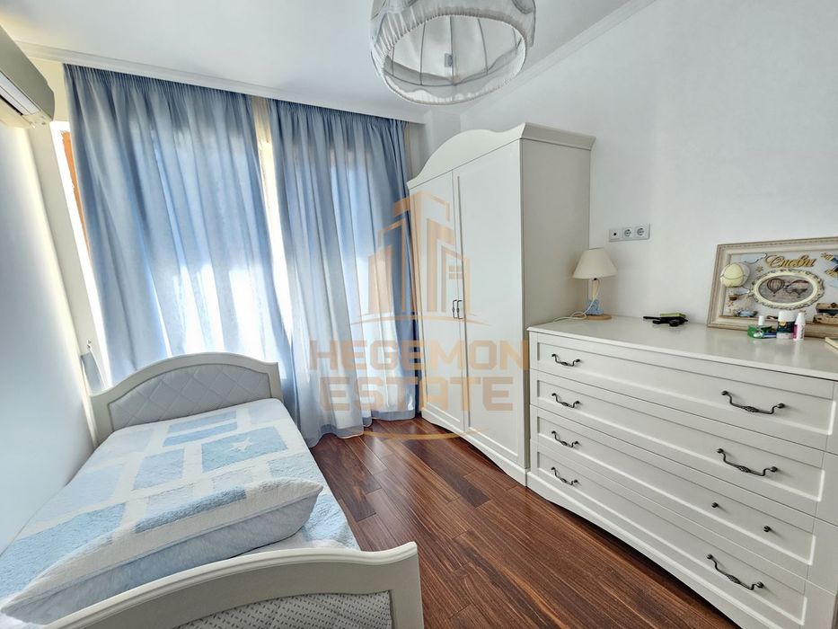Продава се Тристаен апартамент в к.к. Златни пясъци - 118 кв.м за 1081 €/кв.м - Снимка #12