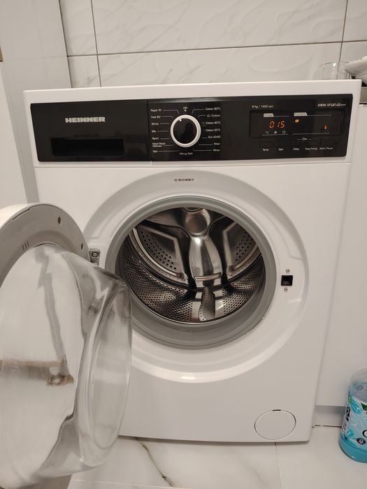 Vând mașină de spălat Heinner