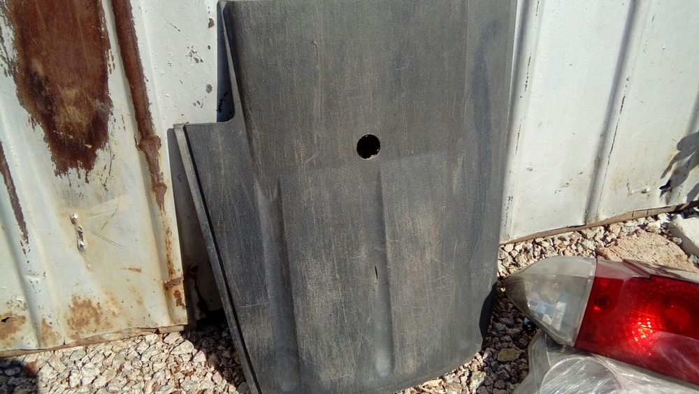 Рэйсер Стелс (ёлка) чтайте описание