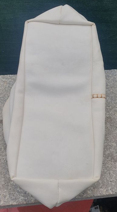 Geanta piele alba