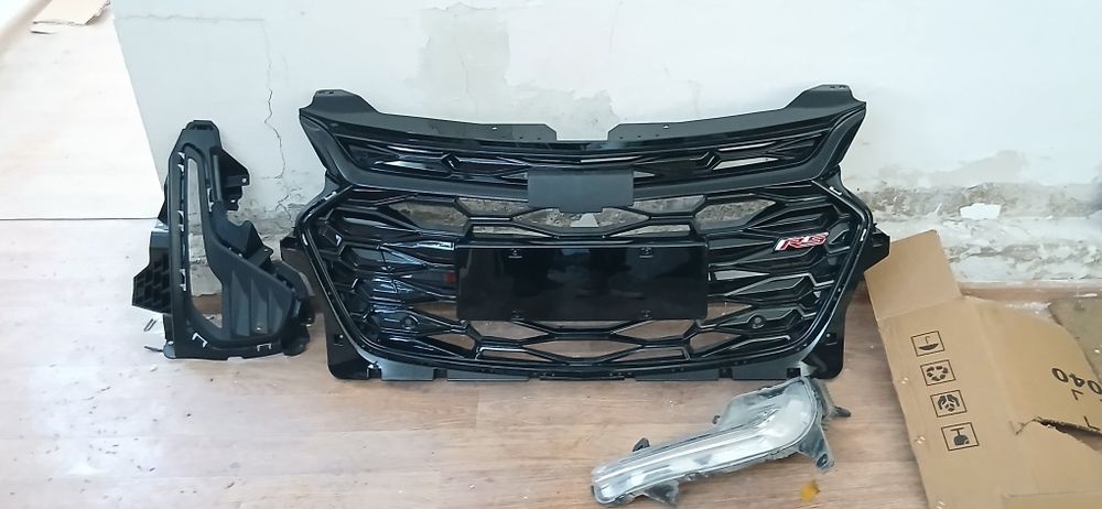 Капот,решётка,двери