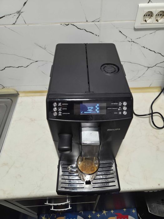 Espressor Automat Philips EP3550 Aparat cu Cafea Boabe Saeco Minuto