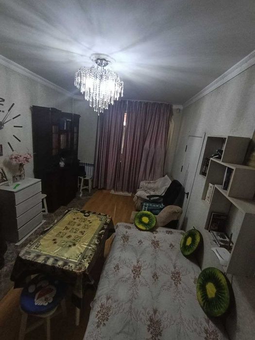 Продается 2-х переделанная в 3-х. Ялангач +мебель и техника