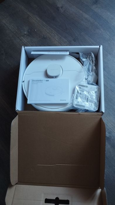 Продам робот-пылесос