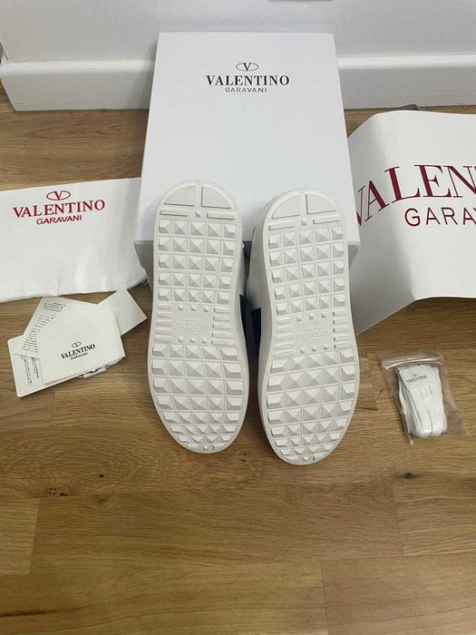 REDUCERE!! Pantofi Valentino Garavani Femei Premium / Full Box