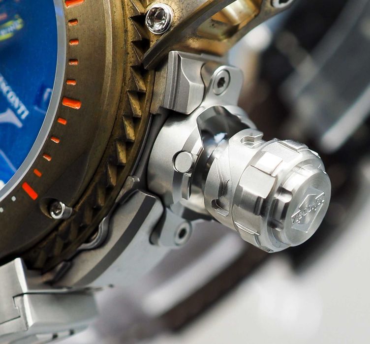 Титаниев моноблок и бронз - Visconti Abyssus - НОВ,