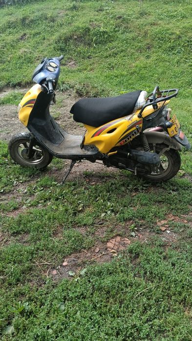 Scutere in stare buna de vânzare sau schimb
