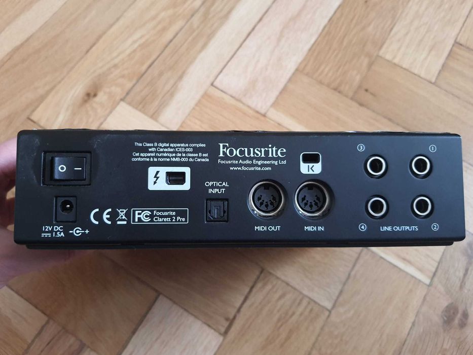 Interfata audio placa de sunet Focusrite Clarett +2 Pre pe firewire