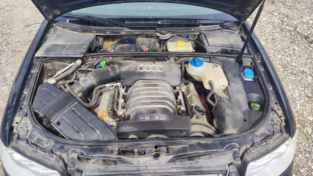 Ауди А4 Б6 3.0 на части