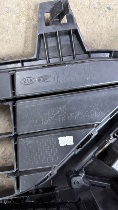 Нижняя решетка kia k5 GT